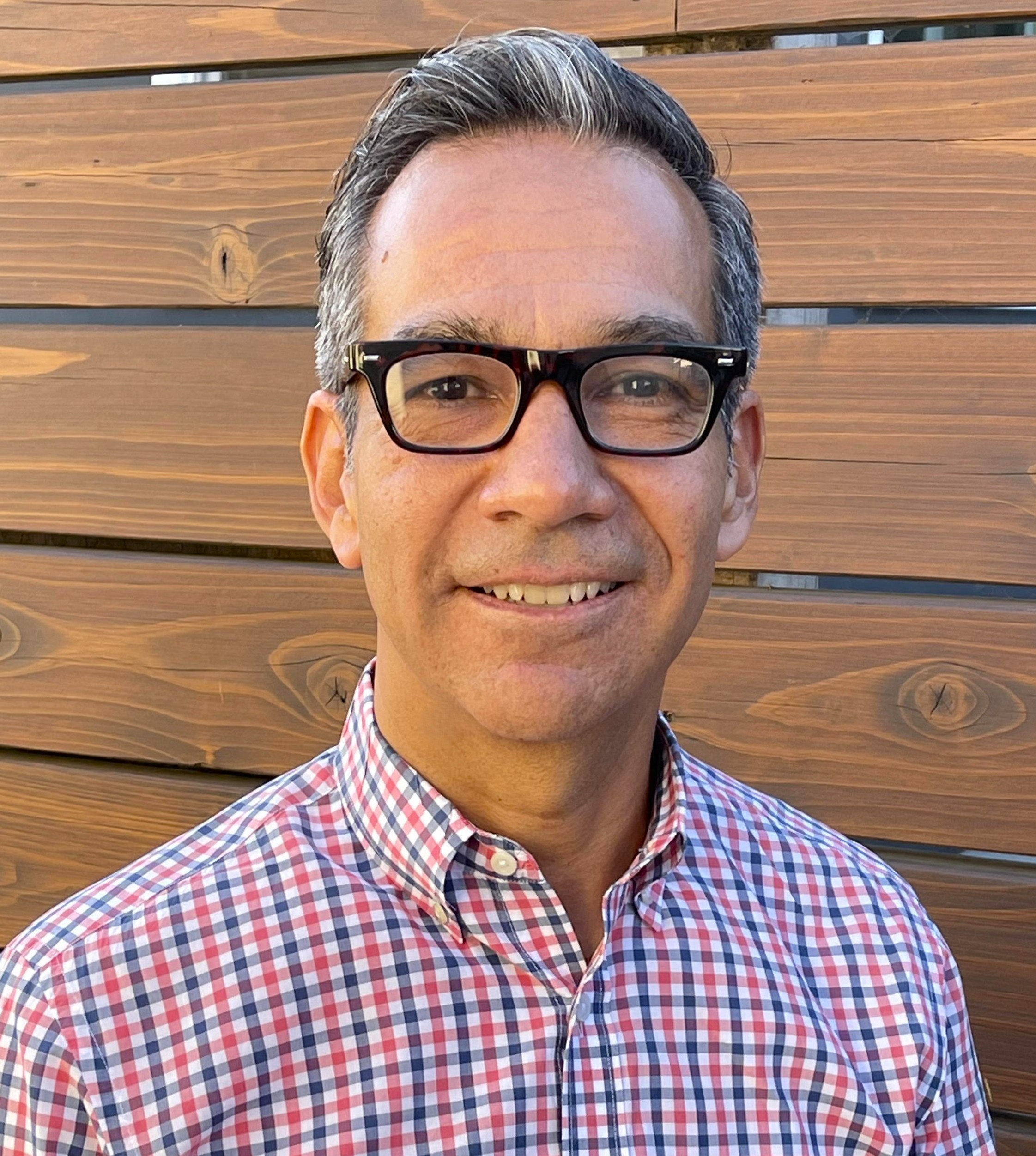 Dr. Chris Nuñez photo